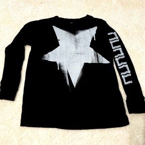 nununu (sz 6/7) Falling Star Shirt - long sleeve in black & white